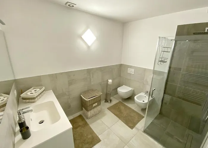 Casa Bb * Gera Lario